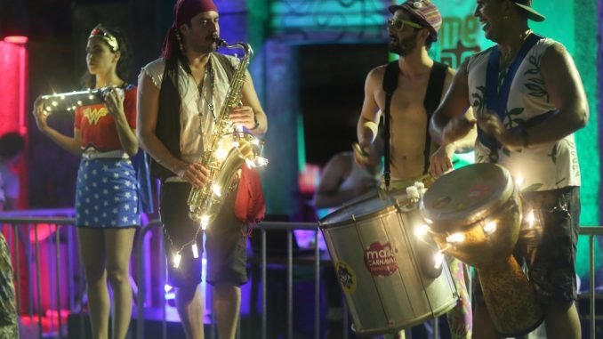 TOME CONTA DE MIM Halloween (8) Festa de 3 anos do Bloco Tome Conta de Mim! Participação de Sereias da Guanabara